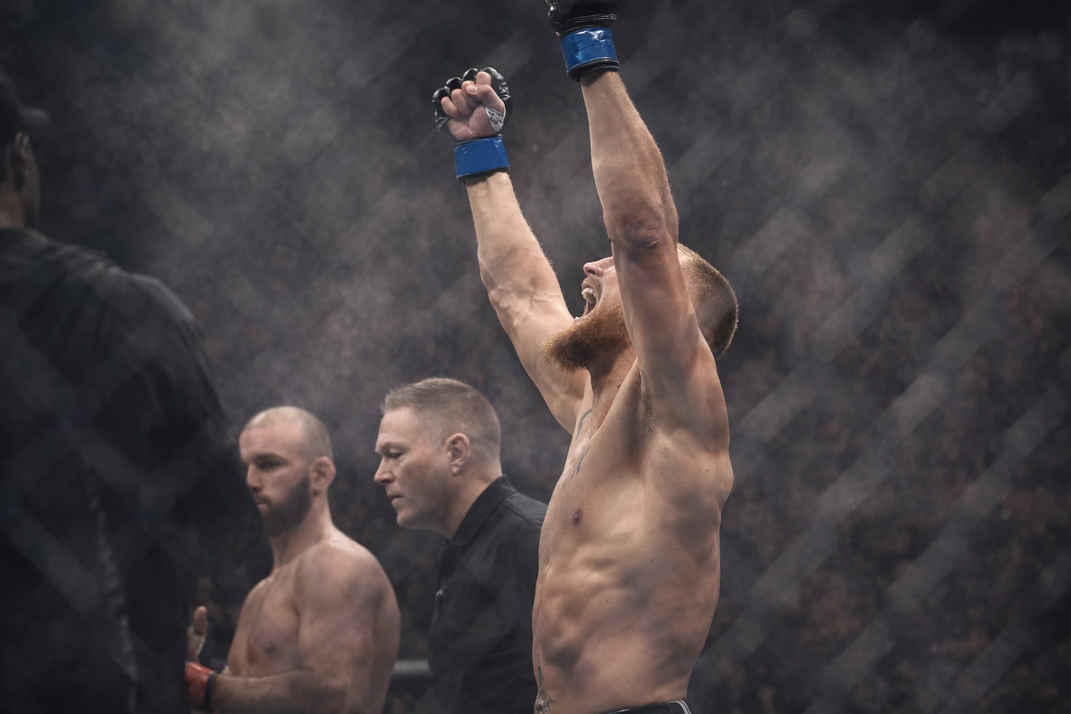 Robert Valentin Chokes Out Julien Leblanc For First UFC Victory