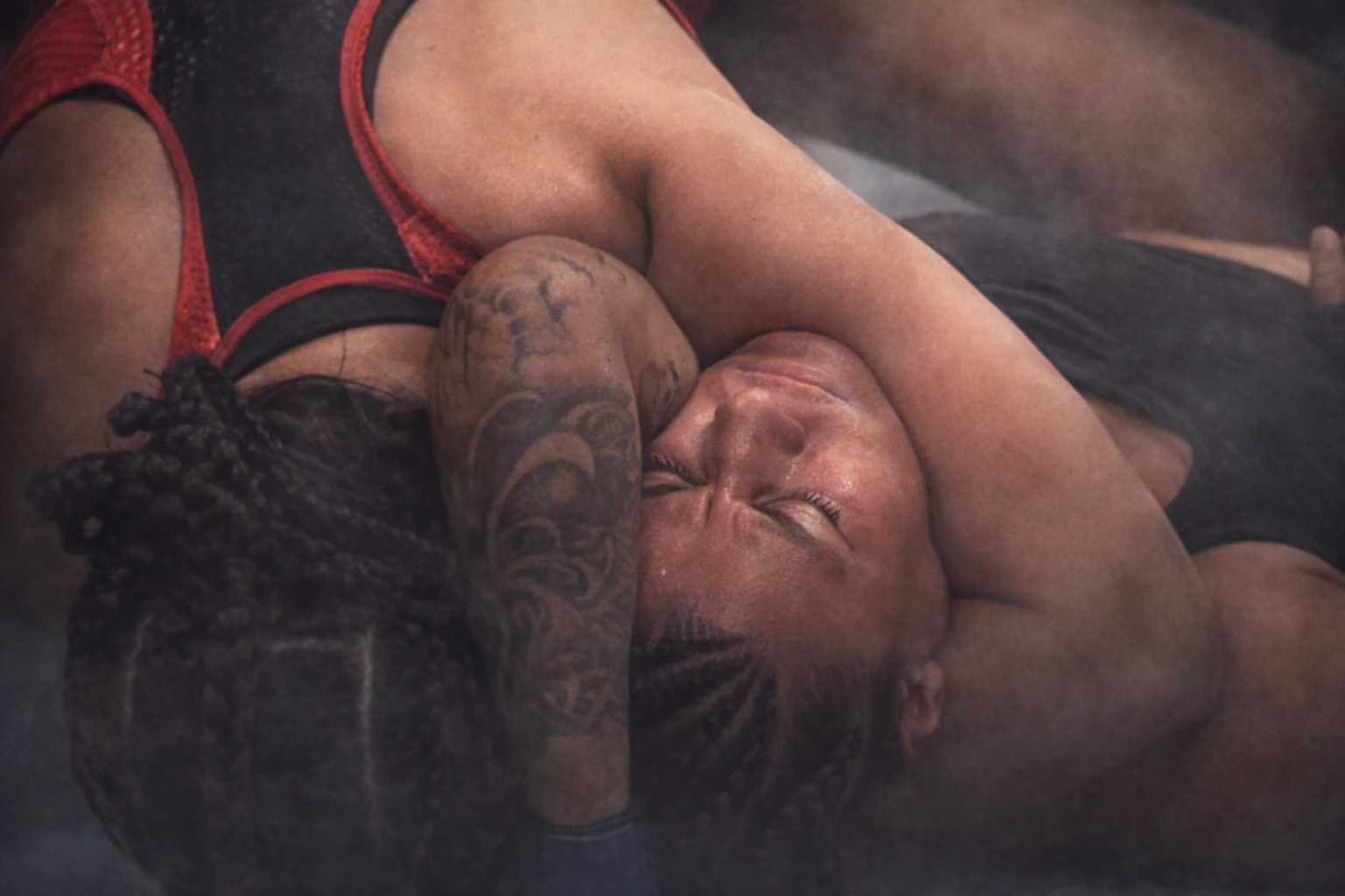 Doctor-Fighter Ming Shi Chokes Out Puja Tomar in Road to UFC Headliner
